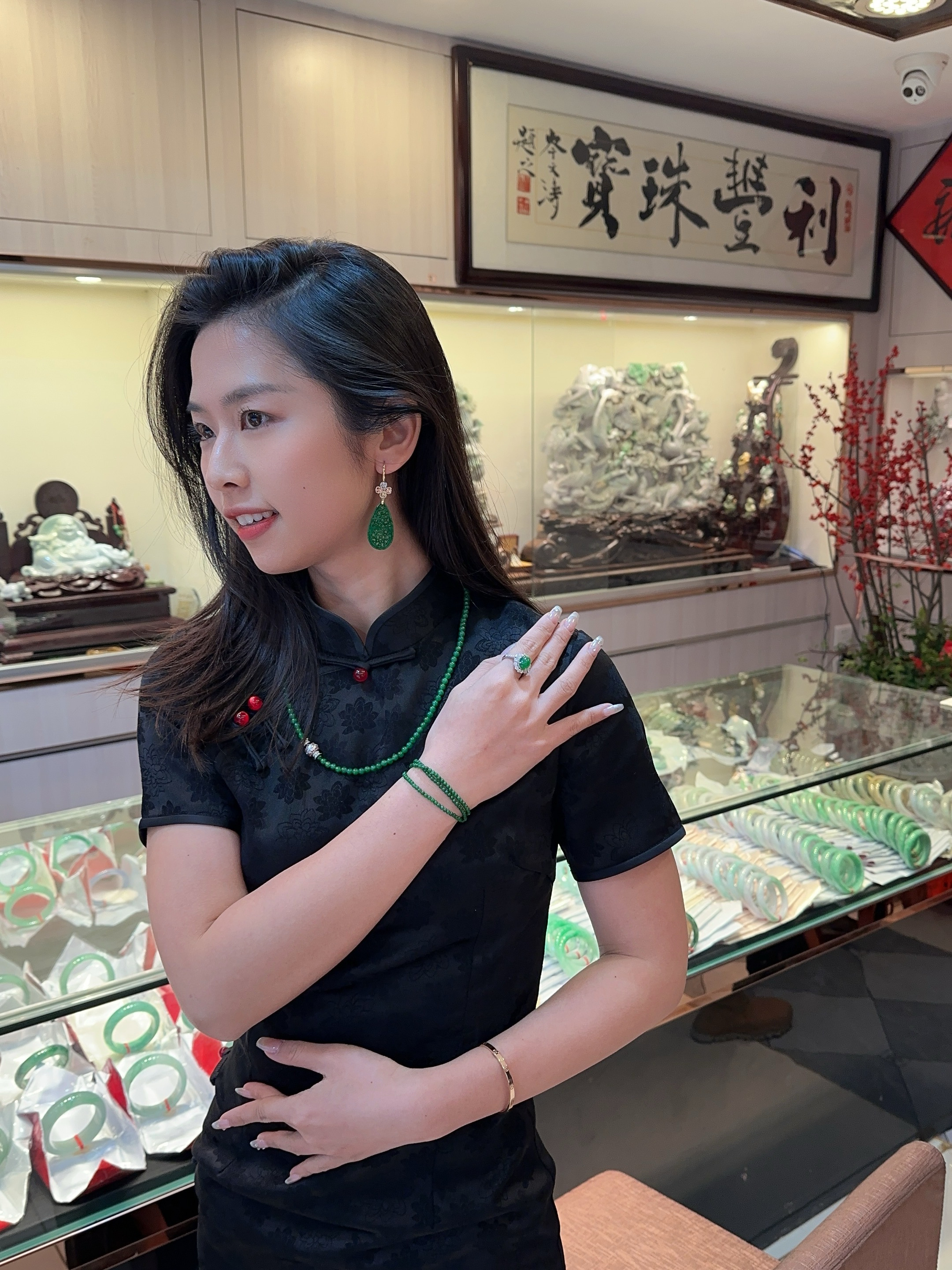 High-end jade jewelry by Li Feng, Guangzhou